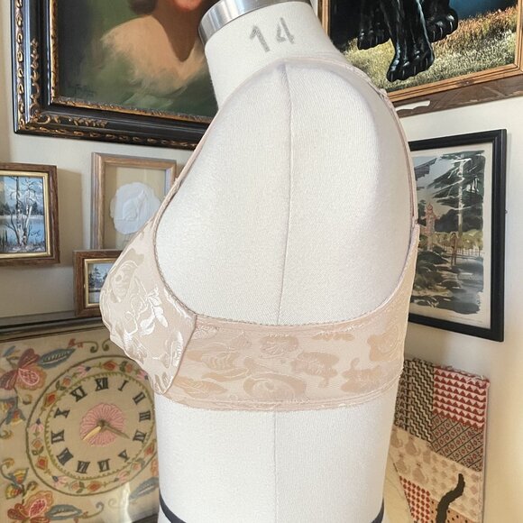 Wacoal Tan Floral Lace Unlined Underwire Awareness Bra 85567 Size 36C - Picture 3 of 6